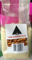 Farina di mandorle pelate