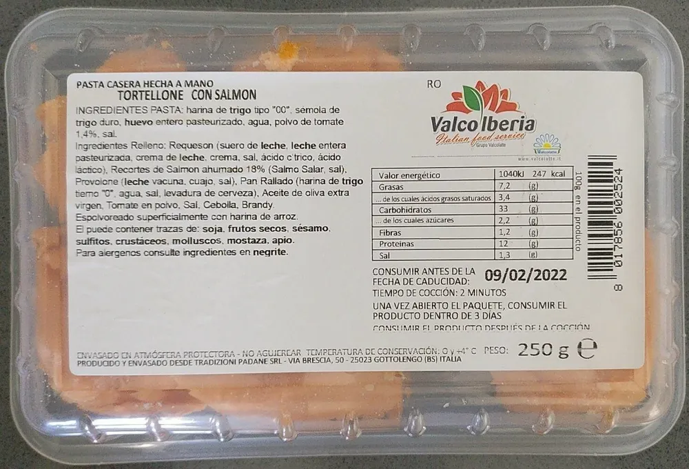 Tortellone con salmón