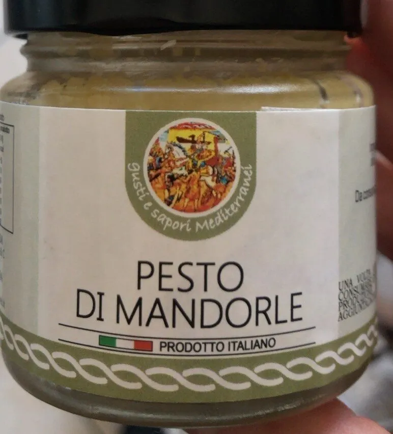 pesto di mandorle