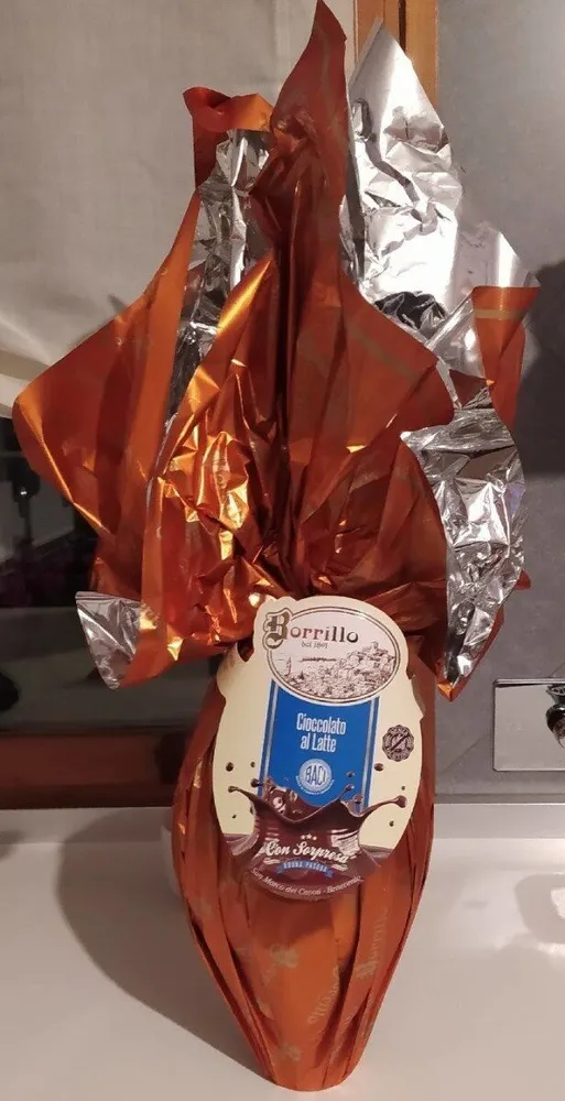 Uovo cioccolato al latte