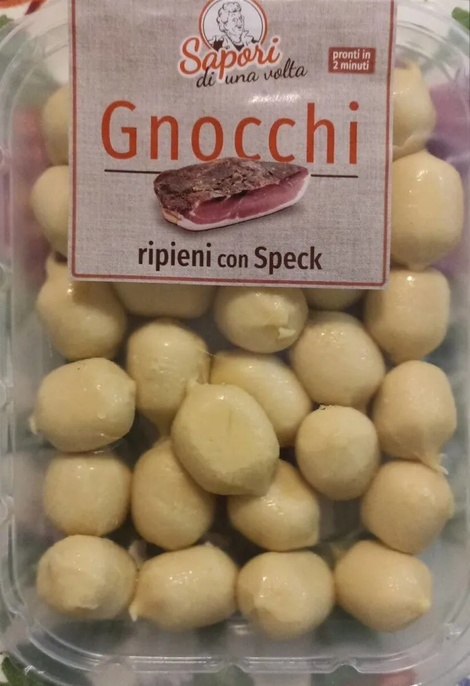 Gnocchi ripieni con speck
