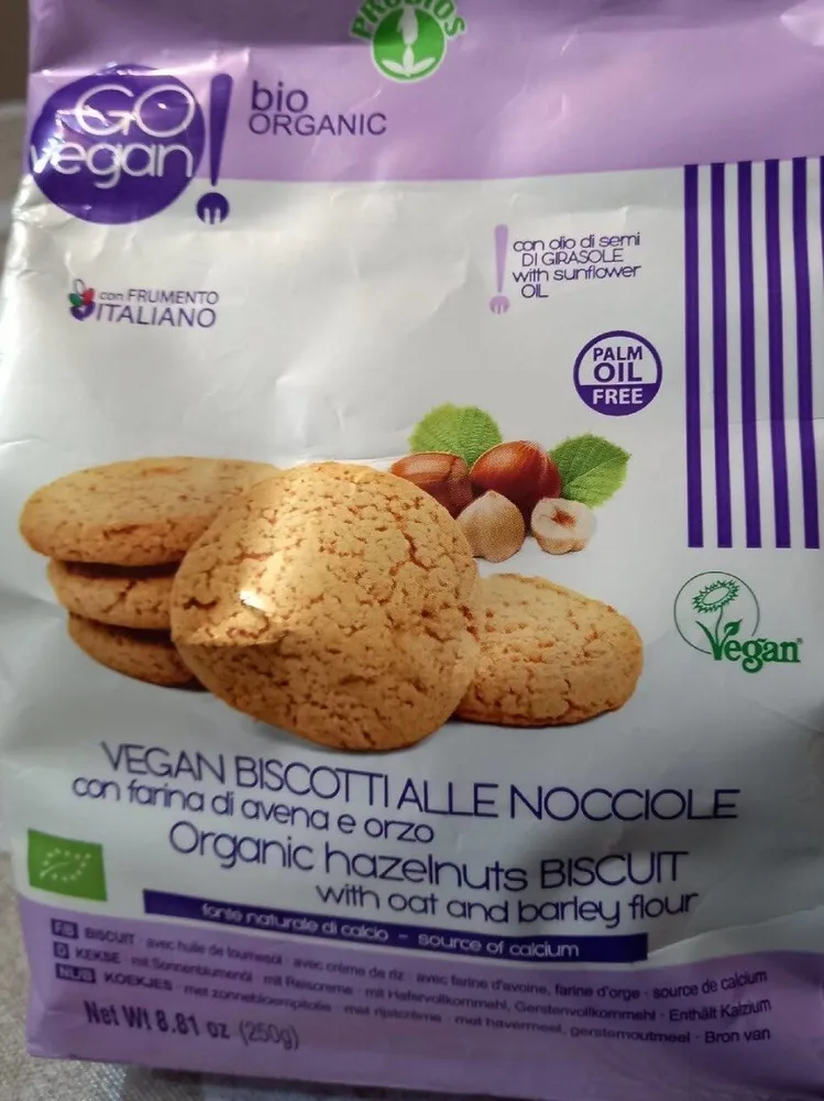 Vegan biscotti alle nocciole