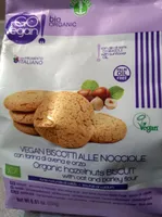 Vegan biscotti alle nocciole