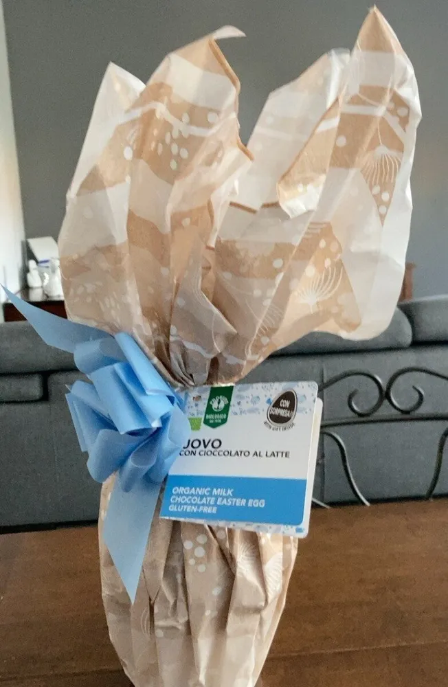 Uovo con cioccolato al latte