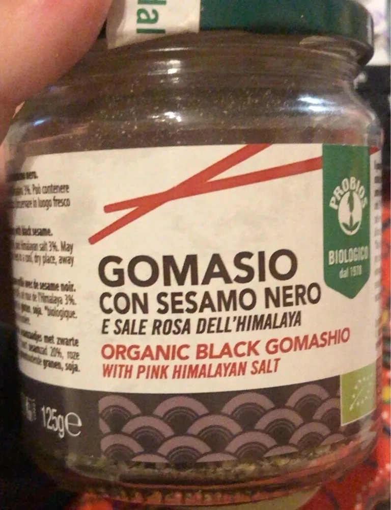gomadio con sesamo nero