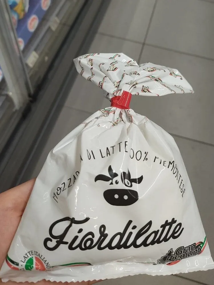 Mozzarella Di latte 100% piemontese