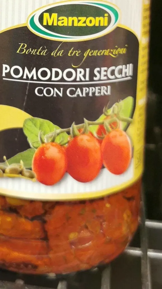 Pomodori secchi con capperi