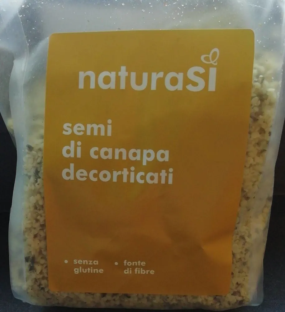 Semi canapa decorticati
