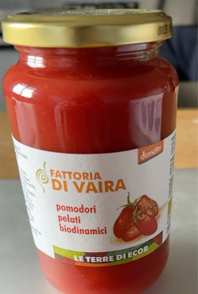 Pomodori pelati biodinamici