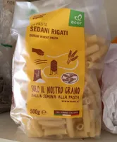 La pasta sedani rigati
