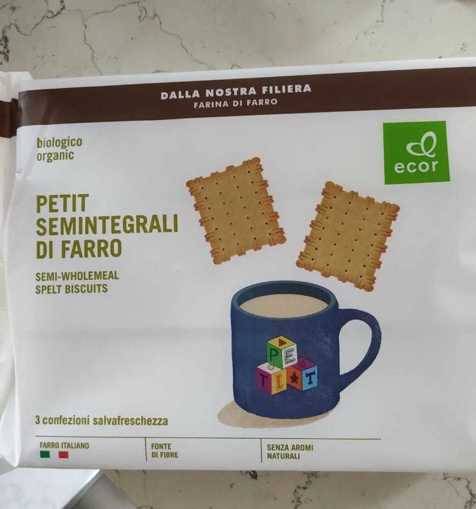 Petit semi integrali di farro