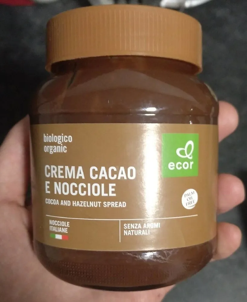 Crema cacao e nocciole