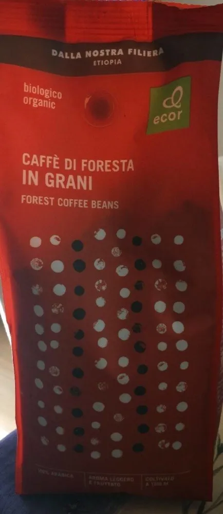 Caffè di foresta in grani
