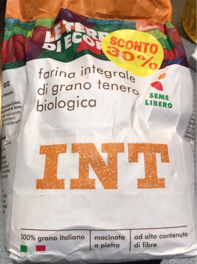 Farina integrale di grano tenero biologica