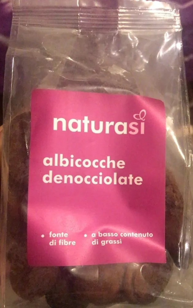 Albicocche denocciolate