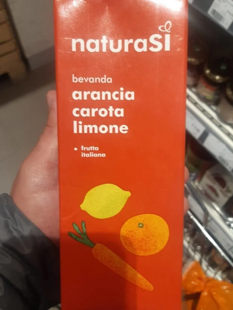 Bevanda arancia carota limone