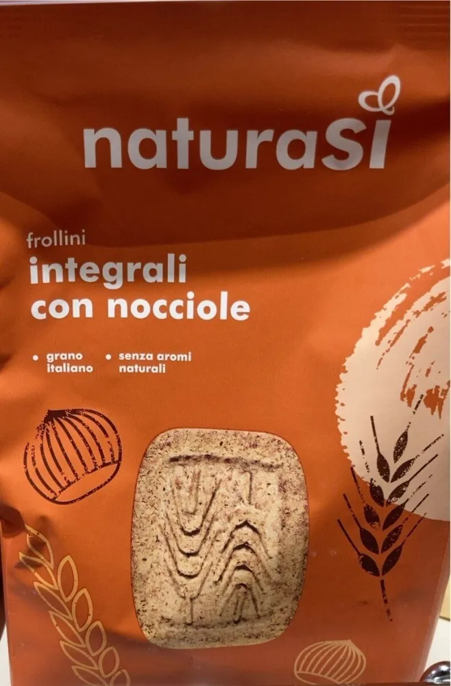 Frollini integrali alle nocciole