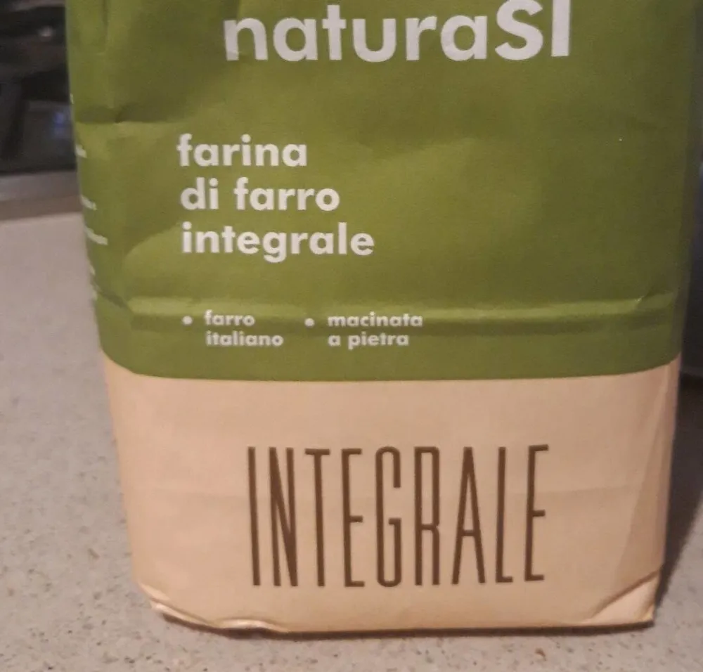 Farina di farro integrale