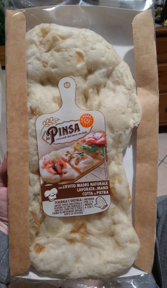 La pinsa croccante dal cuore morbido