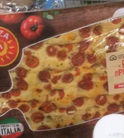 Focaccia con pomodorini a fette