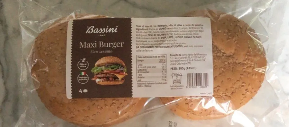 Maxi burger con sesamo