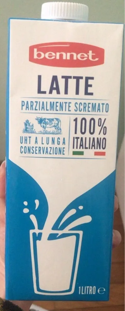 Latte parzialmente scremato UHT