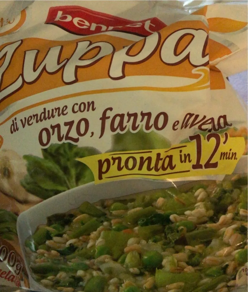 Zuppa di verdura con orzo farro e avena