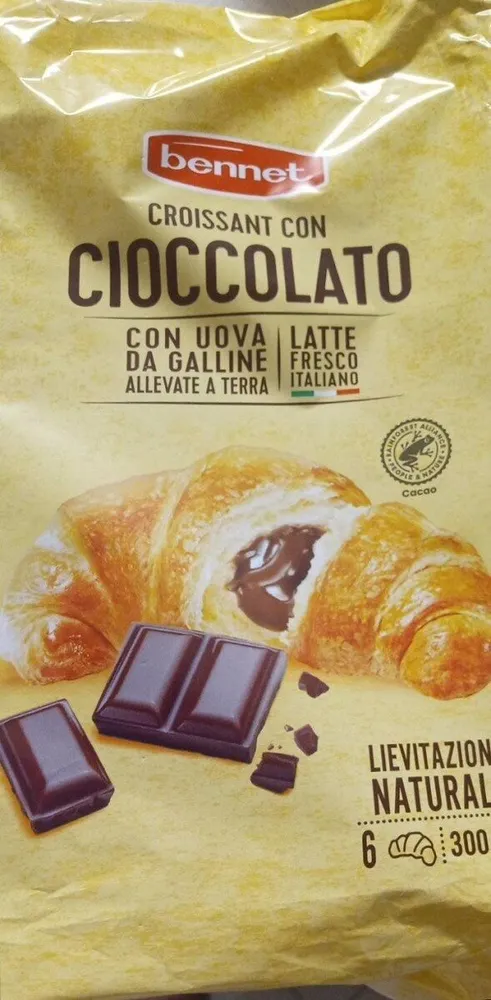 Croissant con cioccolato
