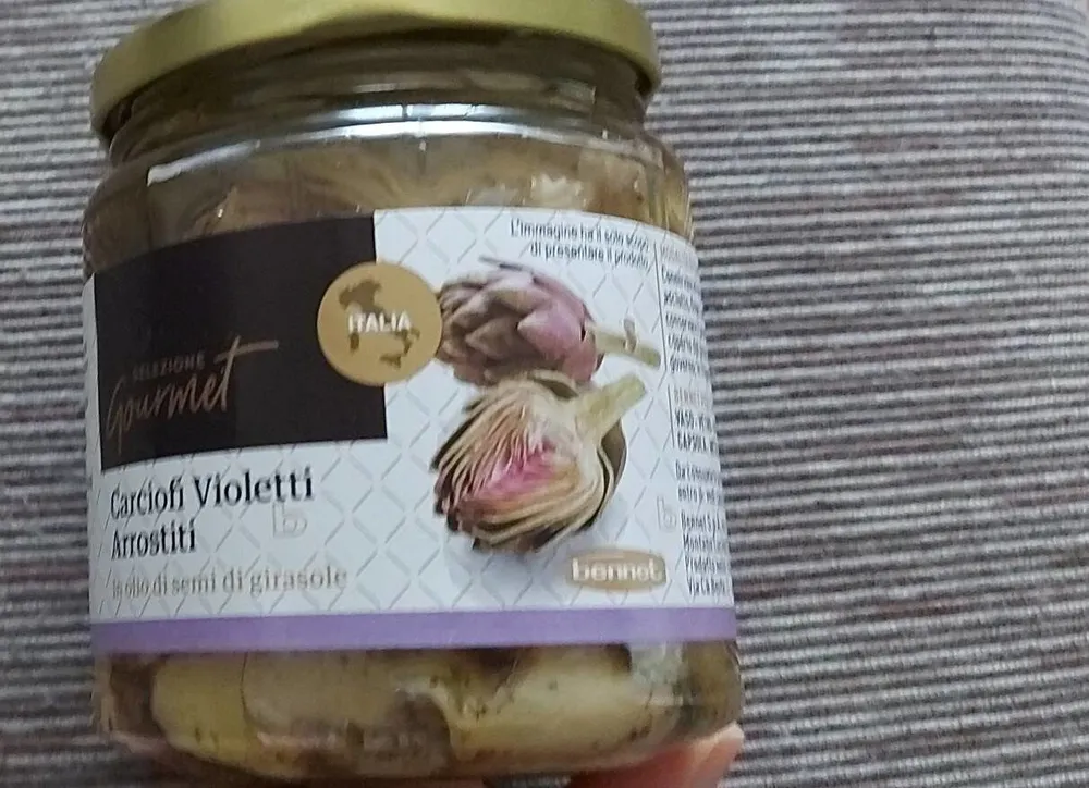 Carciofi violetti arrostiti