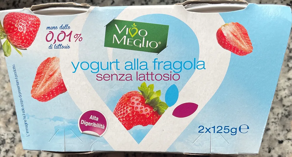 Yogurt alla fragola senza lattosio