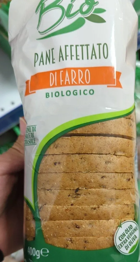 Pane affettato di farro