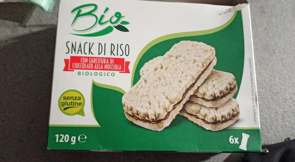 Bio snack di riso con farcitura di cioccolato alla nocciola