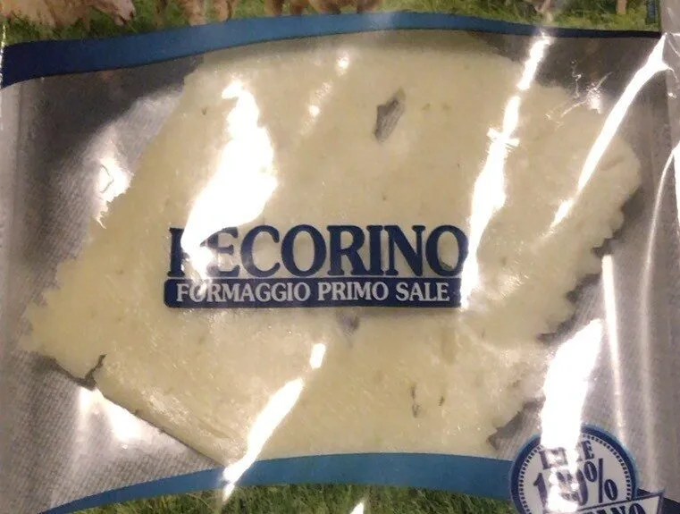 Pecorino formaggio primo sale
