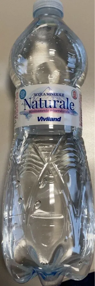 Acqua minerale naturale