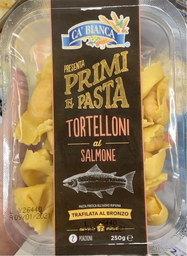 Tortelloni al salmone