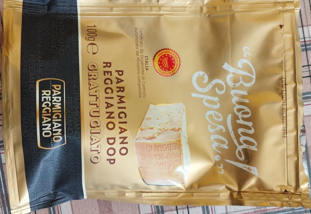 Parmigiano reggiano dop