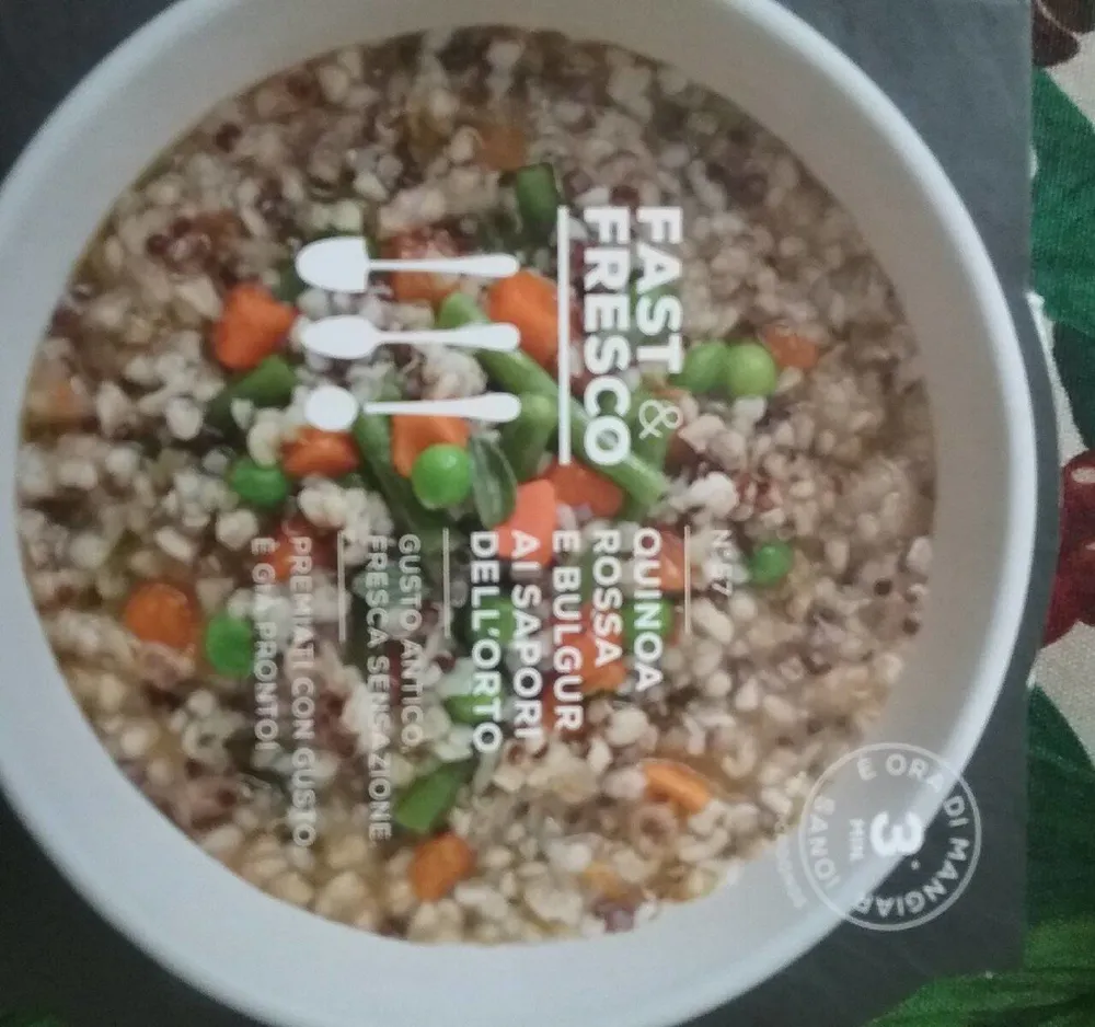 Quinoa rossa e bulgur sapori dell'orto