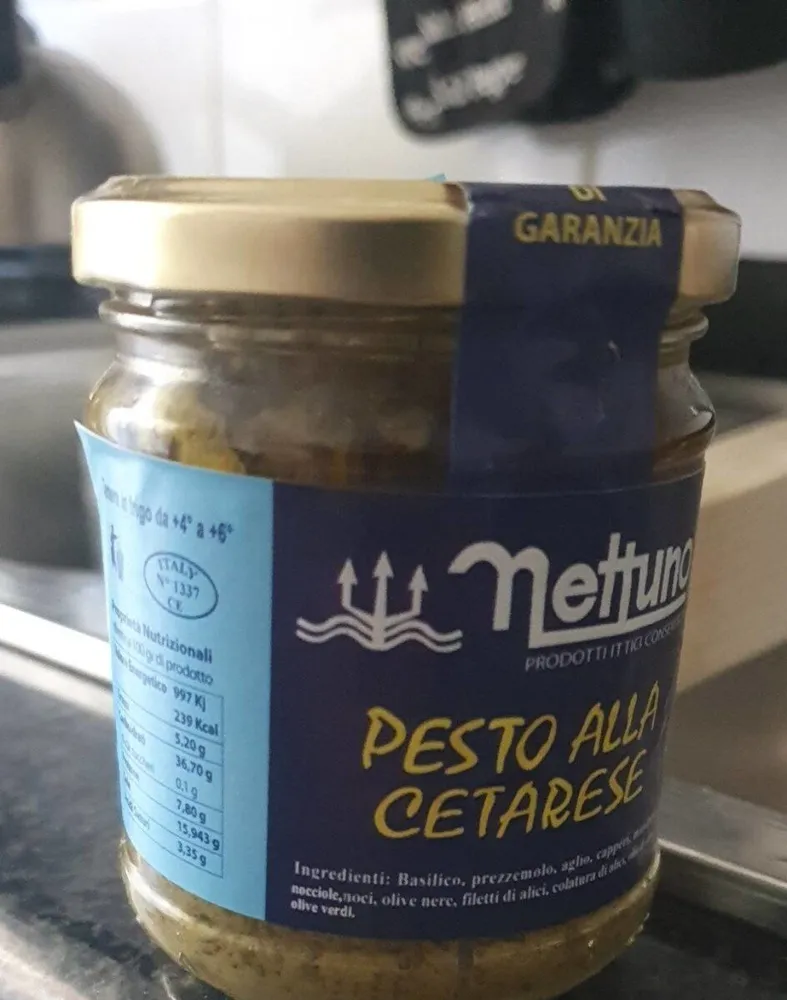 Pesto alla Cetarese