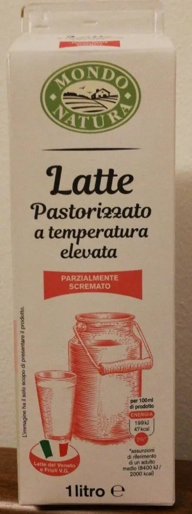 Latte parzialmente scremato pastorizzato