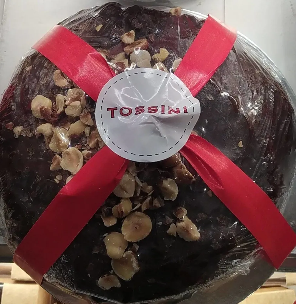 Pandolce nocciole e cioccolato