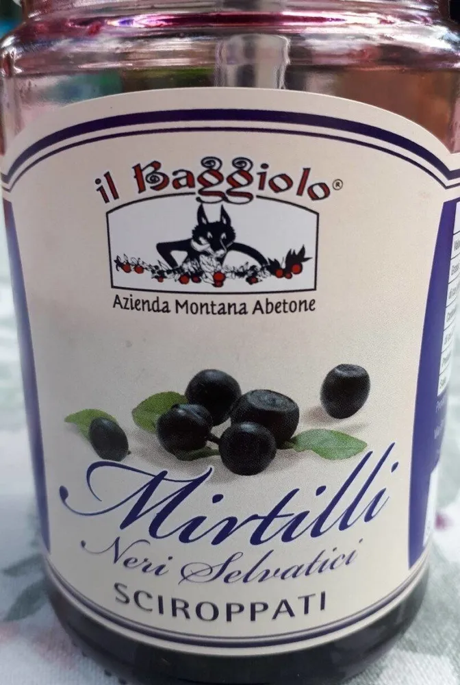 Mirtilli neri sciroppati