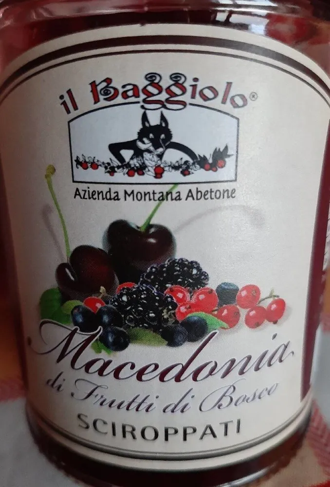 Macedonia di frutti di bosco sciroppati