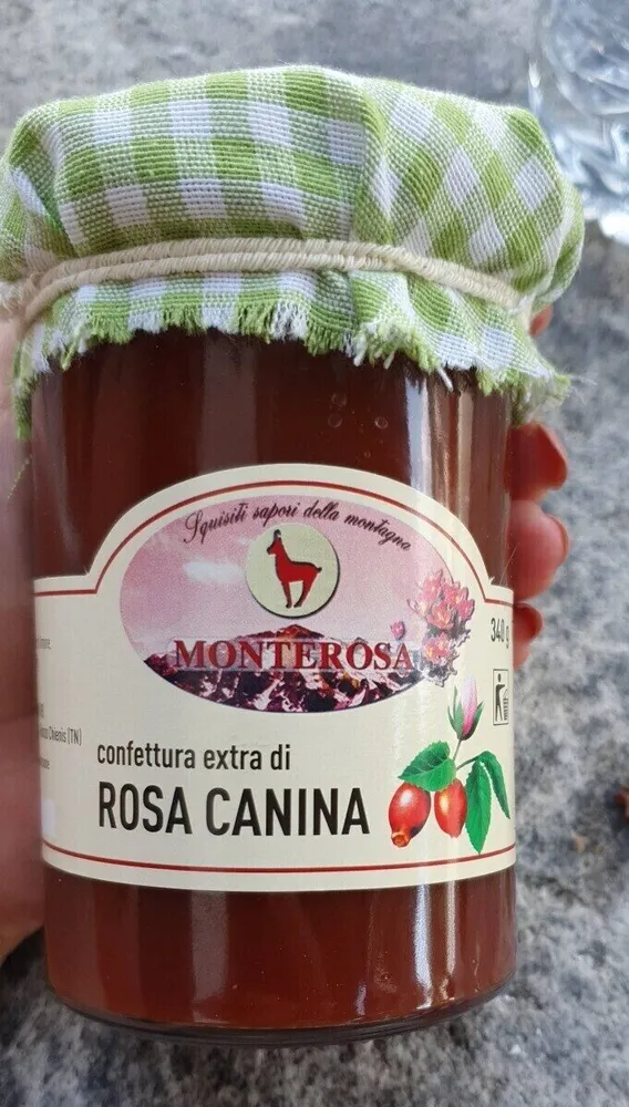 Confettura extra di rosa canina