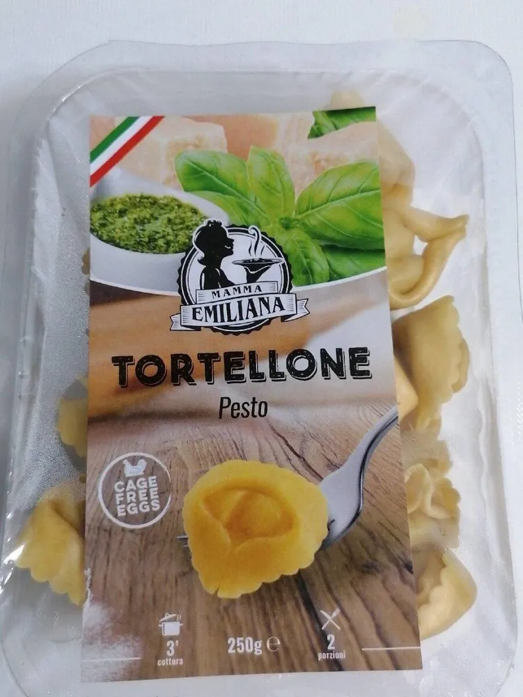 Tortellone pesto