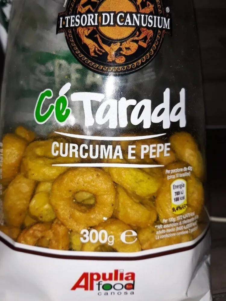Ce taradd cucurma e pepe