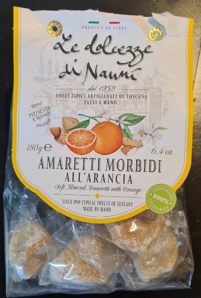 Amaretti morbidi all'arancia