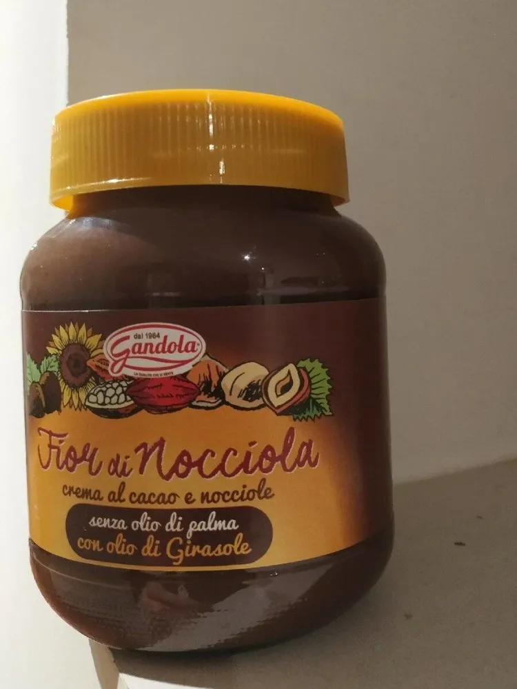 Fior di nocciola
