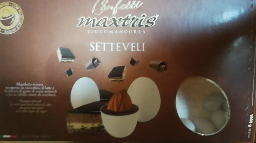Confetti maxtris ciocomandorla
