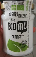 Yogurt magro compatto