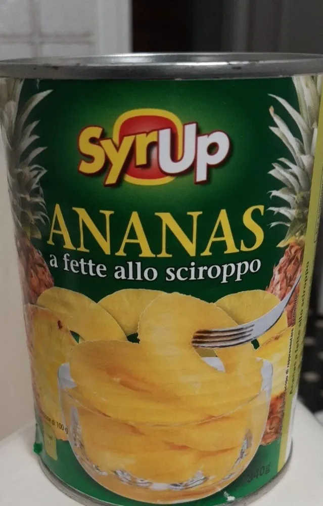 Ananas a fette nello sciroppo